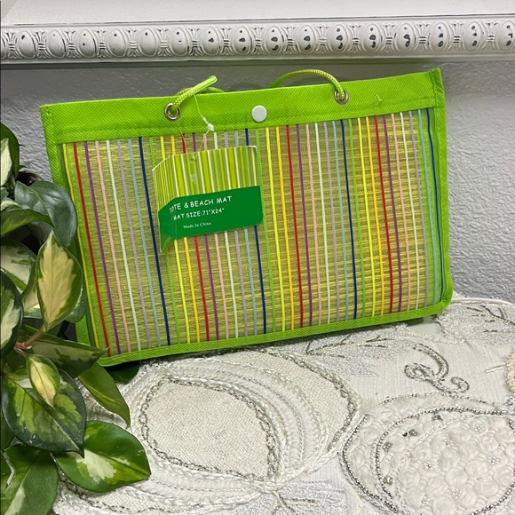 Accessories - Striped Beach Mat Tote Bag in Lime Green {flawed}